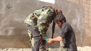 شاهد استهداف فصائل الثوار لقوات النظام في قرية شليوط غربي حماة