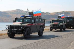 الشرطة العسكرية الروسية تنتشر بعين العرب "كوباني" تمهيدًا لإخراج "قسد" منها