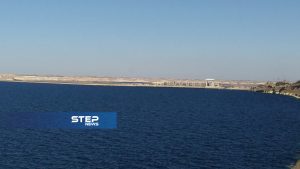 صور تظهر جانب من بحيرة الفرات وسد الفرات بمدينة الطبقة بريف الرقة الغربي
