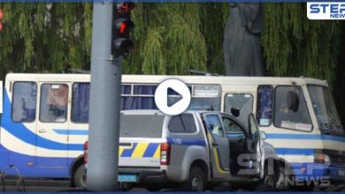 بالفيديو|| رجل يخطف حافلة ركاب في أوكرانيا ويطالب بشروط غريبة من قادة البلاد