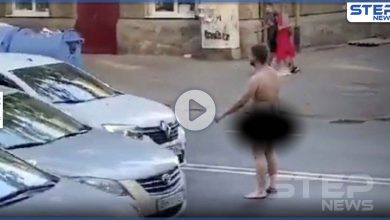 بالفيديو|| سائق يقوم بصفع رجل روسي عاري لوقوفه بمنتصف طريق مزدحم