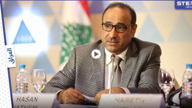 بالفيديو|| "تأخذ فياغرا"..  وزير عراقي يسخر من مواطن لديه 9 أولاد يشكو الحاجة ليصبح حديث الشارع ويثير الغضب في البلاد