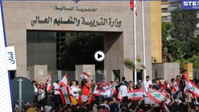 بالفيديو والصور|| لبنان يثور على العتمة وعصيان طلابي يكشف المأساة التي يعانيها أبناء البلاد