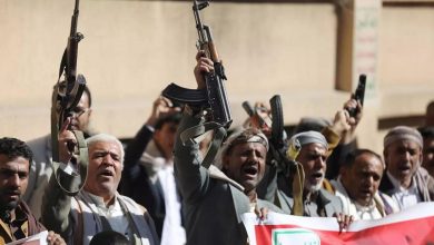 الحوثيون يضعون شروطاً للمحادثات مع المبعوث الأممي الجديد