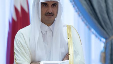 أمير قطر يستقبل وزيري الخارجية والدفاع الأمريكيين ويتسلّم منهما رسالةً بعثها بايدن