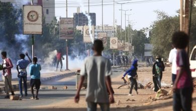 مقتل متظاهرين اثنين برصاص الجيش السوداني في "مليونية السبت"