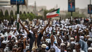 حكومة حمدوك تكشف عن تطور غير متوقع بمسار المفاوضات لحل أزمة السودان