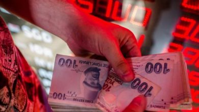 تراجع قياسي بقيمة الليرة التركية أمام الدولار