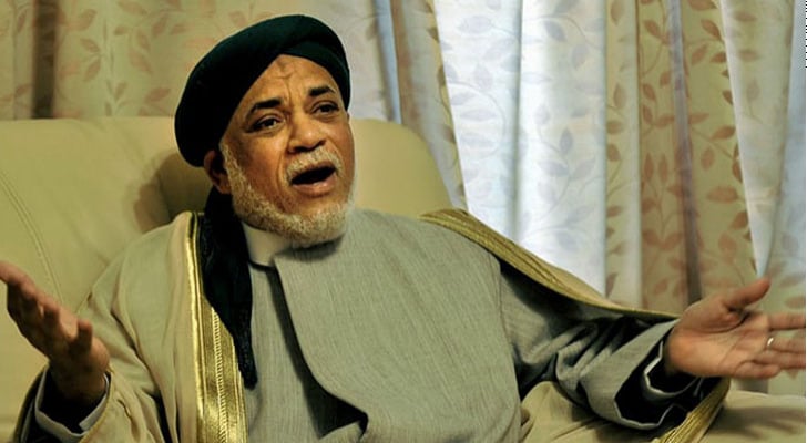 رئيس عربي سابق يحكم عليه بالسجن مدى الحياة بسبب "الخيانة العظمى" 
