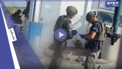 بالفيديو || فلسطيني يدهس إسرائيلياً قبل فتح وابل الرصاص عليه