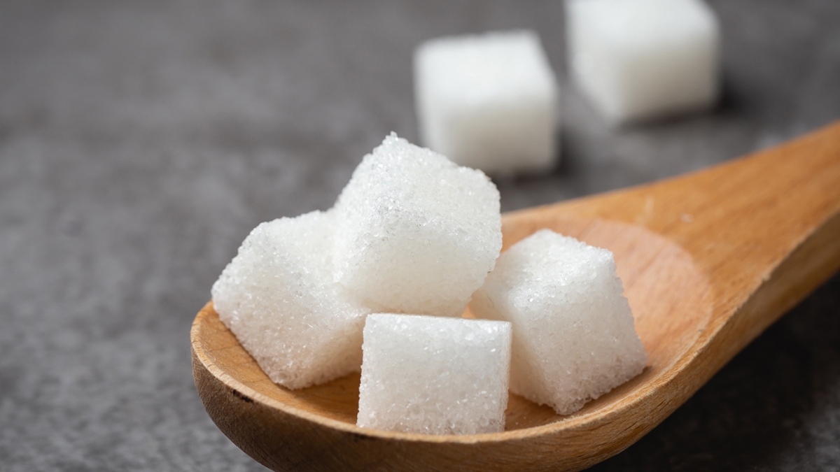 أمور "خطيرة".. إليك ما يفعله السكر في أجسامنا بالضبط