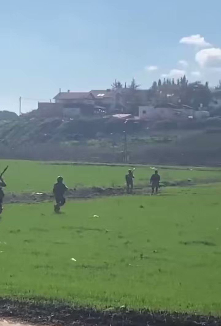 بالفيديو|| الجيش اللبناني وجهاً لوجه مع الجيش الإسرائيلي.. ماذا يجري على الحدود؟