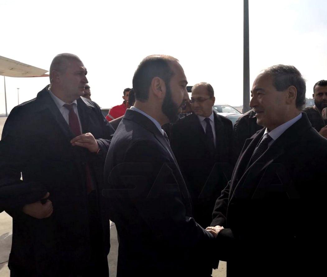 وصول وزير خارجية أرمينيا إلى سوريا