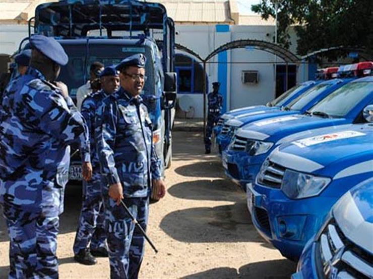 الشرطة السودانية تستدعي متقاعديها.. وصحيفة: الجيش يصادر أسلحة قادمة من دولة أجنبية