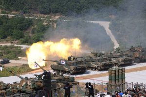 خلال "أكبر تدريبات" بين أمريكا وكوريا الجنوبية.. الشمالية تُطلق صاروخين بالستيين