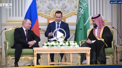 السعودية لم تكن مستعمرة.. شاهد محمد بن سلمان يقاطع بوتين لتصحيح خطأ ترجمة