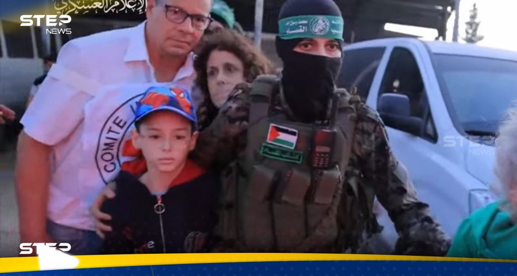كتائب القسام تُعلم طفلاً إسرائيليا التسبيح وأدعية دينية (فيديو)