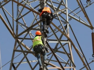 عودة التيار الكهربائي تدريجياً في الأردن بعد مشكلة لم تحدث منذ 30 عاماً