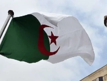الرئيس الجزائري يأمر "سوناطراك" بوقف العلاقة التجارية مع المغرب.. ويكشف السبب ببيانٍ رسمي