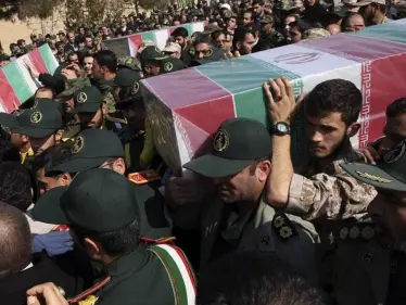 مقتل 3 من عناصر الحرس الثوري الإيراني في اشتباكات مع مسلحين جنوبي إيران - وكالة ستيب نيوز