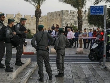 إسرائيل ترضخ وتتراجع عن مسيرة الأعلام في القدس بعد تهديدات فلسطينية