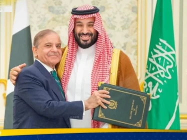 اتفاق سعودي – باكستاني جديد لتعزيز التعاون الاقتصادي وتوسيع الاستثمارات اتفاق سعودي – باكستاني جديد لتعزيز التعاون الاقتصادي وتوسيع الاستثمارات - وكالة ستيب نيوز