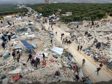 الدفاع المدني يعلن وفاة 22 شخصاً وإصابة المئات بـ الكوليرا في سوريا بعد الزلزال المدمر