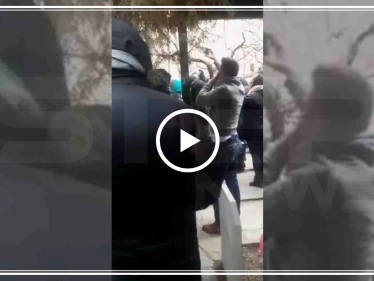 بالفيديو|| تشييع قتلى الطائرة الأوكرانية بإيران يتحول لمظاهرة لعنات وشتائم لخامنئي وروحاني!