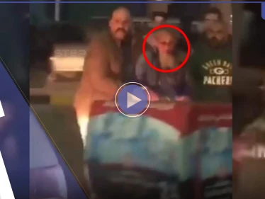 بالفيديو|| مسن مصري يقتل رجل دين مسيحي وسط الشارع بالإسكندرية.. ونشطاء يوثقون لحظة القبض عليه والأزهر يدين