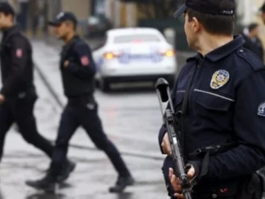 الاستخبارات التركية تعتقل 8 أشخاص خططوا لخطف مسؤول عسكري إيراني سابق