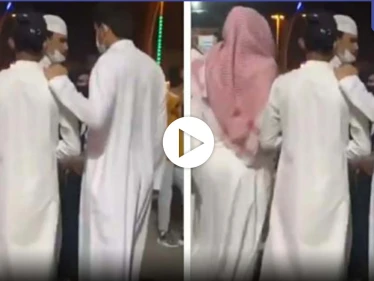 بالفيديو|| "اللي ما تربى أنا أربيه".. فتاة غاضبة تهاجم مجموعة شبان وسط شارع عام