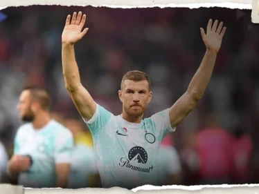 بعد ميسي.. نادي الهلال السعودي يتلقى "صدمة" من مهاجم إنتر ميلان إيدين دجيكو