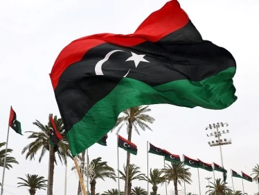بعد سيف الإسلام.. مقرّب من القذافي يترشح للانتخابات الرئاسية