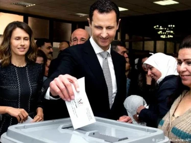 بشار الأسد واثنين آخرين يتقدمون بترشحهم لرئاسة الجمهورية السورية