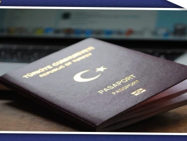 تركيا توقف طلبات التجنيس العالقة للسوريين