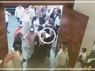 شاهد كيف يمدح مفتي النظام السوري "حسون" في مراسيم تنصيب "فرحان المرسومي" شيخاً