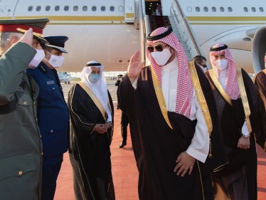 نائب وزير الدفاع السعودي يصل موسكو على رأس وفد رفيع للمشاركة في حدث دولي انطلق اليوم