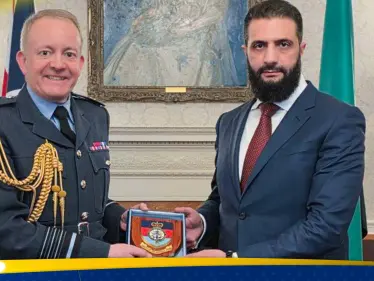 هدية عسكرية بريطانية للرئيس السوري في لندن.. تحمل 