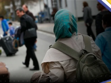بريطانيا تستعين بـ الذكاء الاصطناعي لمعالجة قضايا طلبات اللجوء "غير المحسومة".. صحيفة تكشف تفاصيل المخطط