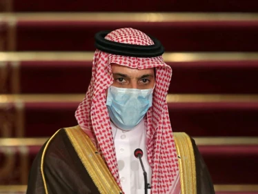 وزير الخارجية السعودي يشير لأمرٍ "مُقلق" مرتبط بحزب الله في لبنان