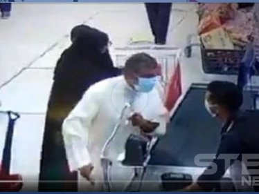 بالفيديو|| كويتي يضرب عامل مصري وسلطات البلدين تتدخل بعد موجة غضب على مواقع التواصل