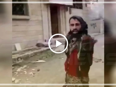 شاهد بالفيديو|| بألفاظ نابية شبيح موالي يتوّعد خاله بهدم منزله في معرة النعمان لوقوفه مع الثورة