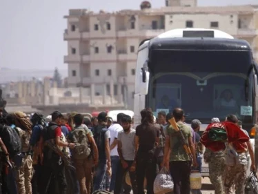 بطلب من الوجهاء.. روسيا تُرجئ عملية تهجير أهالي درعا لوقتٍ آخر
