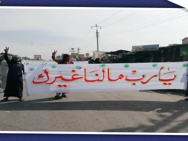 بالصور| شرقي دير الزور ينتفض.. والمظاهرات تعلن رفض الأهالي عودة نظام الأسد