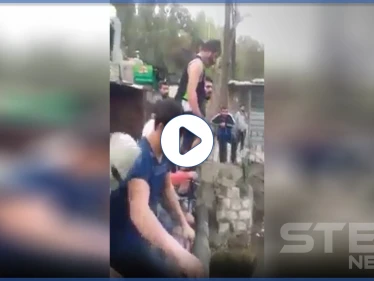 فيديو || للترفيه عن أنفسهم.. أبناء دمشق يخرقون حظر التجول ويمارسون الغطس بمجرى نهر بردى
