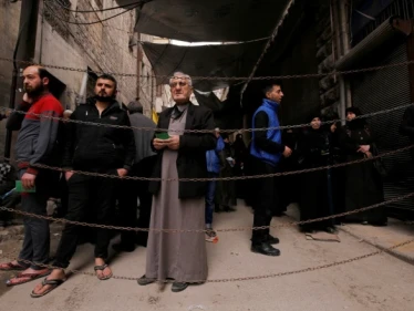رويترز تكشف عن تفاصيل مرعبة يعشيها المدنيون في أحياء حلب الشرقية