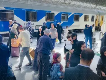 لماذا دعت إسرائيل الإيرانيين للابتعاد عن القطارات وسط التصعيد العسكري؟ - وكالة ستيب نيوز