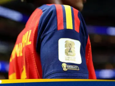 ليست للزينة فقط.. ما سر الشارات الغامضة على قمصان نجوم كأس العالم 2026؟ - وكالة ستيب نيوز