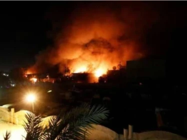 لحظة استهداف السفارة الأمريكية في بغداد ودفاعات المنطقة الخضراء تتصدى