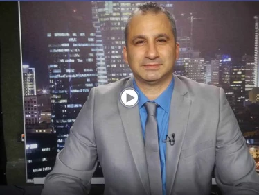 إيدي كوهين يهدد رسام سعودي شهير بشكل مباشر ويثير غضب أبناء المملكة (فيديو وصور)